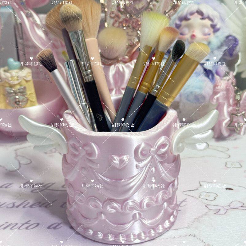 Angel Wings Relief Makeup Brus – Luxury Skincare And Makeup Brands Bewertung und Preis