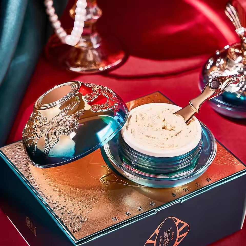 Luxury Noble Lady Cream Fairy  – Luxury Skincare Whitening Cream Bewertung und Preis